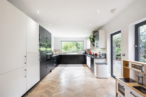 6 bedroom house to rent, Hermitage Lane, Hampstead, NW2