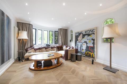 6 bedroom house to rent, Hermitage Lane, Hampstead, NW2