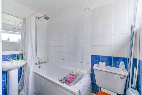Flat 1, 44 Canterbury Road, Croydon, CR0 3PU