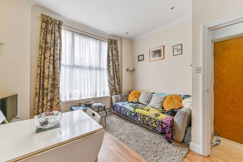 3 bedroom maisonette for sale, Canterbury Road, Croydon, CR0