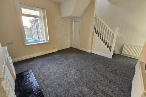 2 bedroom terraced house to rent, Londonderry Terrace, Easington, SR8