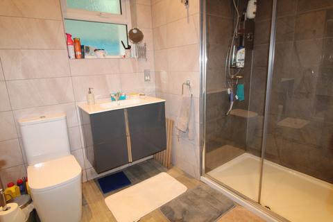 28 Sunnymount, Braithwaite, Keighley, BD22 6PU