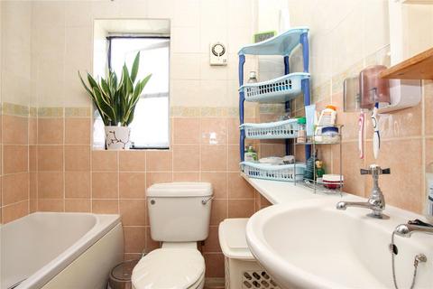 49 Kentlea Road, London, SE28 0JY