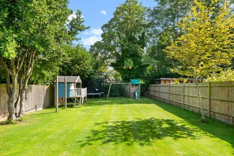 115 Hare Lane, Claygate, Esher, KT10 0QY