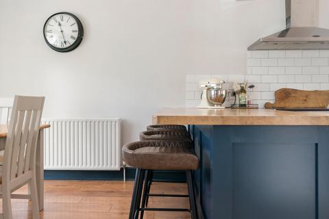 115 Hare Lane, Claygate, Esher, KT10 0QY