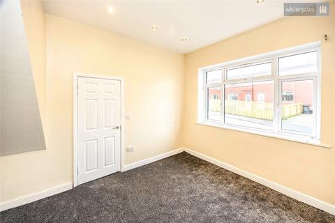 2 bedroom terraced house to rent, Wheatley Lane, Lee Mount, Halifax, HX3