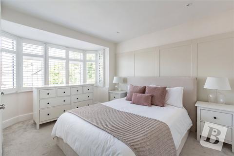 46 Meadowside Road, Upminster, RM14 3YT
