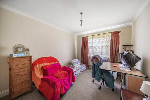 2 bedroom apartment for sale, Ray Gardens, Stanmore, Middlesex