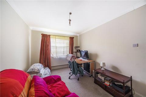 1, Ray Court Ray Gardens, Stanmore, HA7 3DR