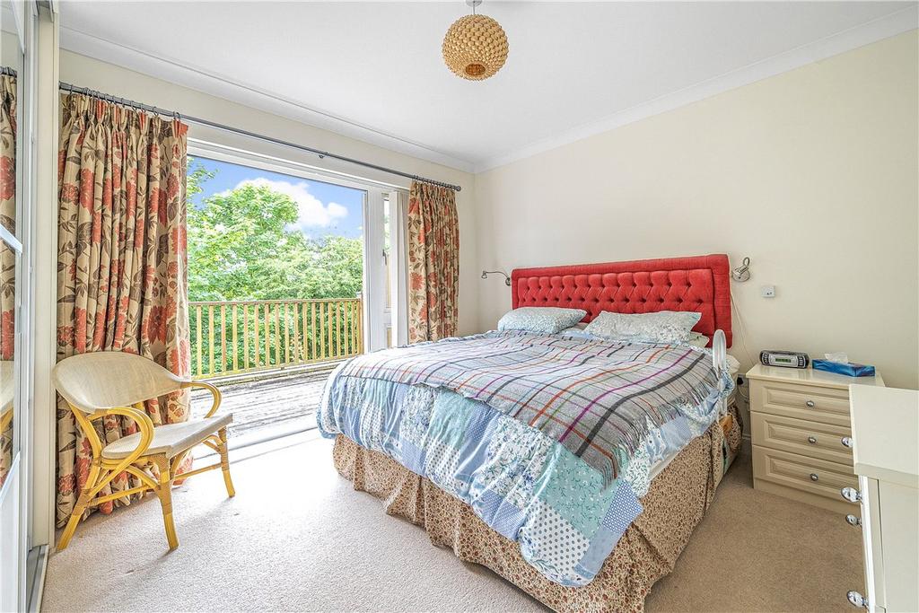 Main Bedroom