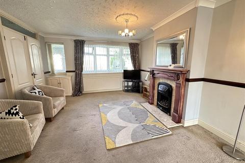 3 bedroom semi-detached house for sale, Harrowgate Lane, Bishopsgarth, TS19 8UT