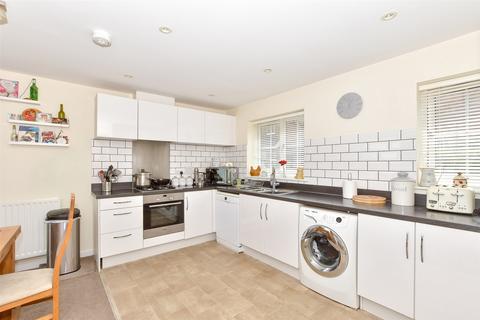 3 bedroom link detached house for sale, Horwood Way, Harrietsham, Maidstone, Kent