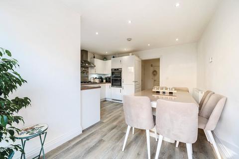 4 bedroom house for sale, Studio Way, Borehamwood, Hertfordshire, WD6