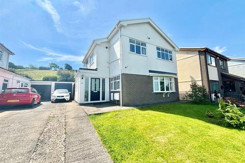 4 bedroom detached house for sale, Gowerton Road, Penclawdd, Swansea