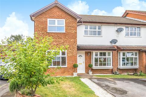 4 bedroom end of terrace house for sale, Thorneycroft Close, Walton-On-Thames, KT12