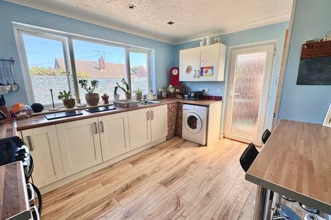 7 Clapgate Drive, Little Clacton, Clacton-on-sea, CO16 9PP
