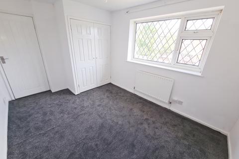 17 Pickmere Close, Droylsden, Manchester, M43 7FF