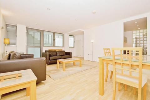 2 bedroom flat to rent, Plumbers Row, Aldgate East, E1