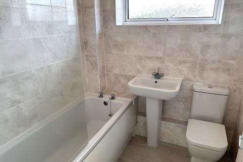 14 Alne Bank Road, Alcester, B49 6QU