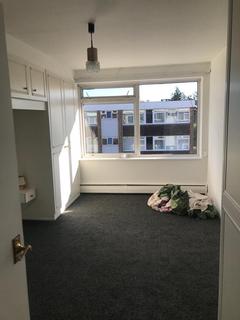 2 bedroom apartment to rent, Barton Meadows, Barkingside, Ilford IG6 1JQ