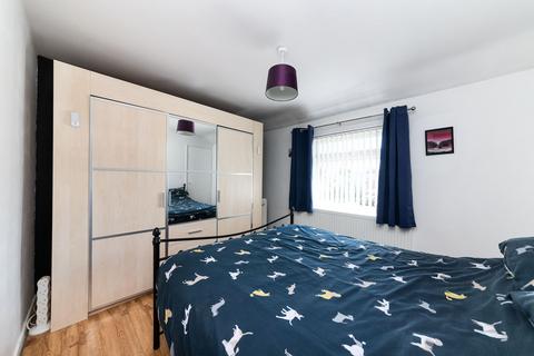 3 Champs Close, Abingdon, OX14 2NB