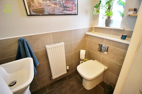 3 bedroom semi-detached house to rent, Foundry Close, Preston, PR25 3RA *APPLY ONLINE*