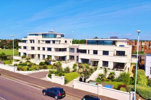 2 bedroom flat for sale, Vista Mare East, 42 West Parade, West Worthing, West Sussex, BN11