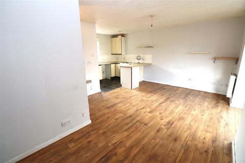 Studio for sale, Churchill Court, Ashbourne Road, London, W5