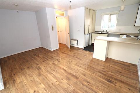 Studio for sale, Churchill Court, Ashbourne Road, London, W5