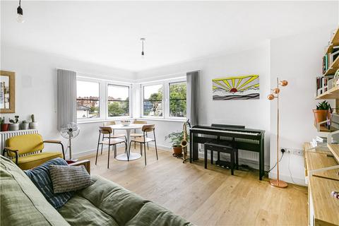 2 bedroom apartment for sale, Scott Avenue, London, SW15