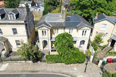 3 bedroom semi-detached house for sale, Eldon Square, Reading