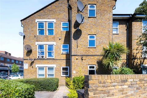 2 bedroom flat for sale, Victoria Park Court, 130 Well Street, Hackney, London, E9