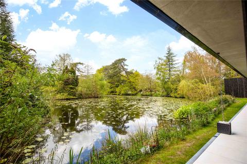 Lake Cottage Broadbridge Lane, Smallfield, Horley, RH6 9RF