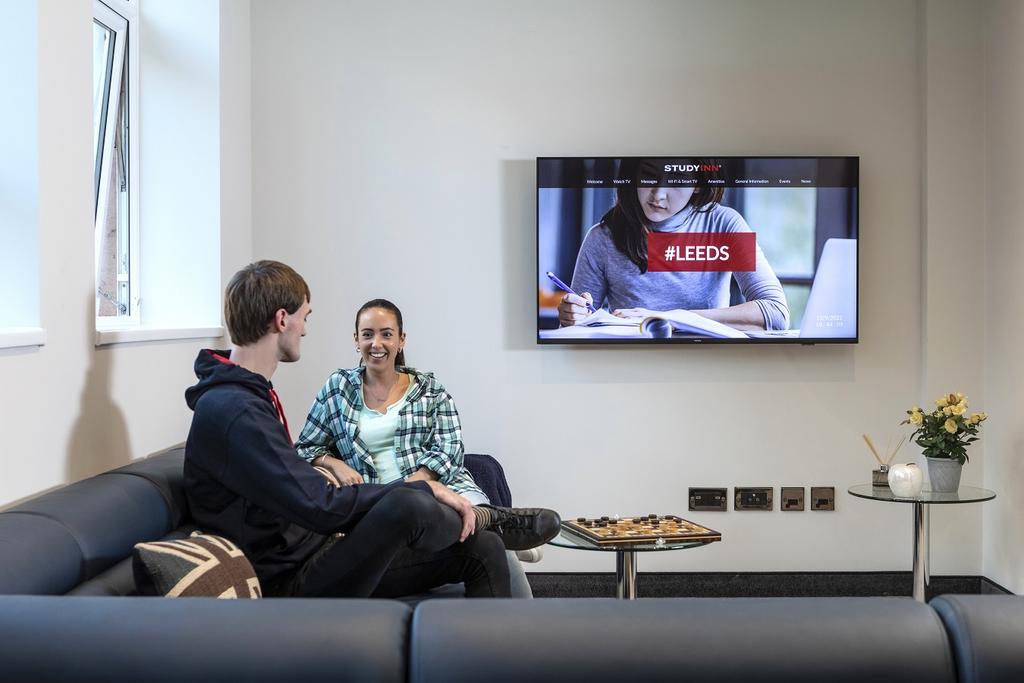 Shared kitchen (1).jpg