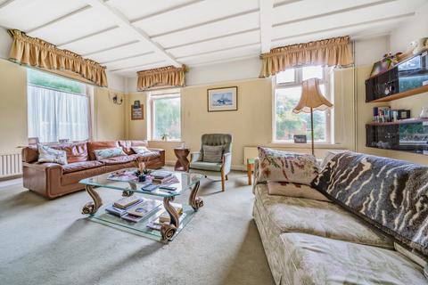 Tanglewood Park Road, Stoke Poges, Slough, SL2 4PJ