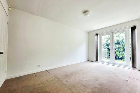 2 bedroom bungalow for sale, Redesmere Close, Timperley, Altrincham, Greater Manchester, WA15