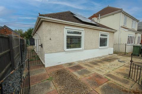 2 bedroom detached bungalow for sale, Bevis Way, King's Lynn, PE30