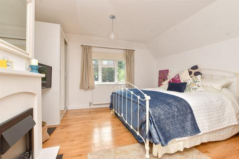 50 Selcroft Road, Purley, CR8 1AS