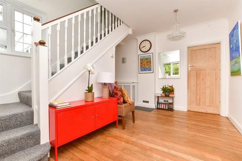 50 Selcroft Road, Purley, CR8 1AS