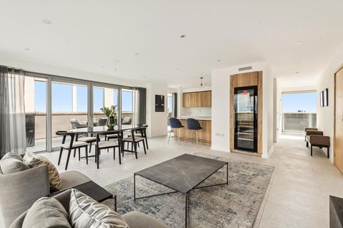 2 bedroom apartment for sale, The Jacquard, Silk District, London, E1