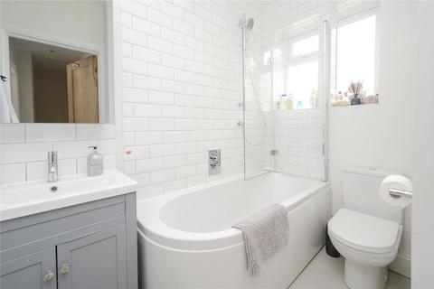 28 Bearfield Road, Kingston Upon Thames, KT2 5ET