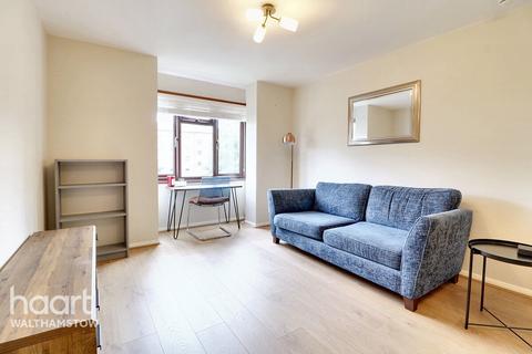 1 bedroom apartment for sale, 1 Teresa Mews, Walthamstow