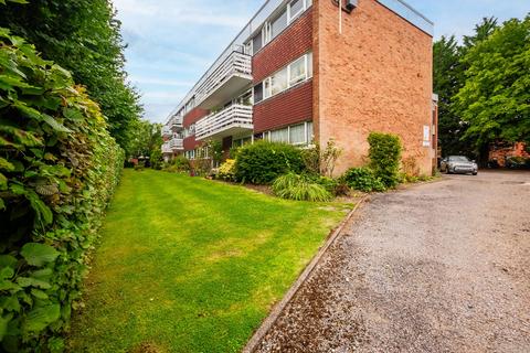 2 bedroom apartment for sale, Sawyers Hall Lane, Brentwood CM15