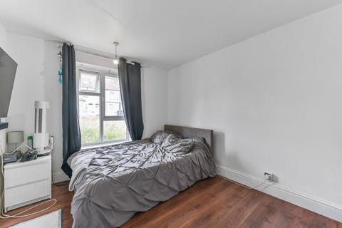 1 bedroom flat for sale, Moffat Road, Thornton Heath, CR7