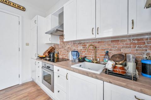 1 bedroom flat for sale, Gosterwood Street, Deptford, London, SE8