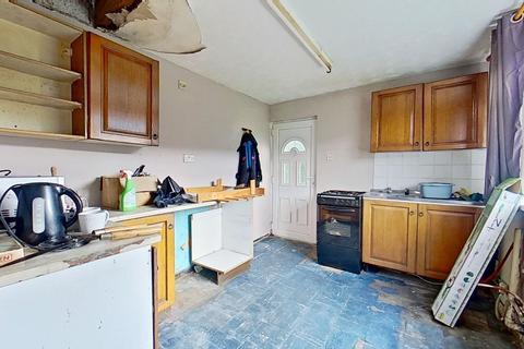 29 Clees Lane, Ystalyfera, Swansea, SA9 2BX