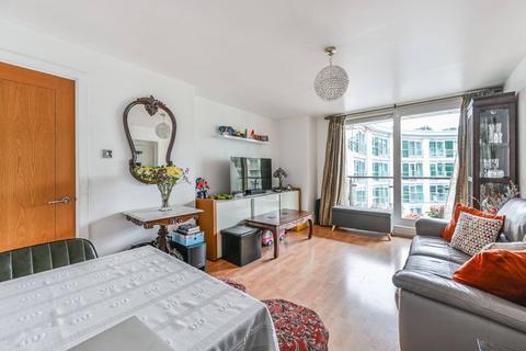 1 bedroom flat for sale, St George Wharf, Vauxhall, London, SW8