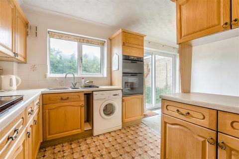 3 bedroom semi-detached house for sale, Allington Gardens, Wateringbury, Maidstone