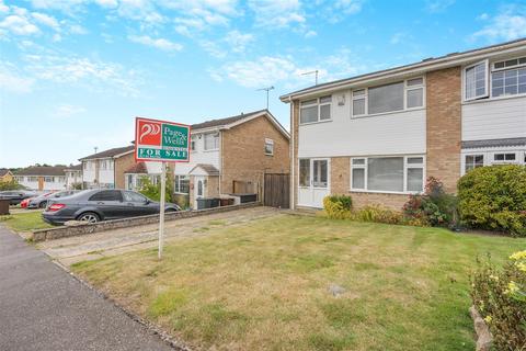 3 bedroom semi-detached house for sale, Allington Gardens, Wateringbury, Maidstone