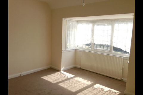 2 bedroom flat to rent, Haunch Lane, Birmingham B13